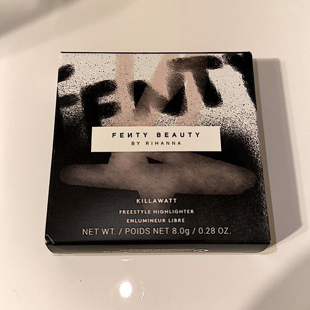 Fenty Beauty Rihanna Hustla Baby Highlighter